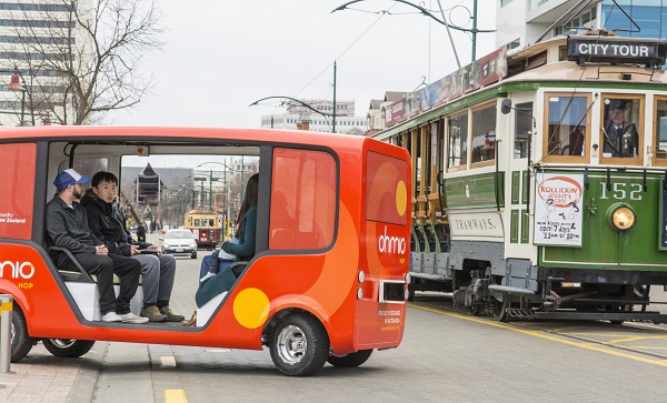 Ohmio Hop shuttle, automated vehicle